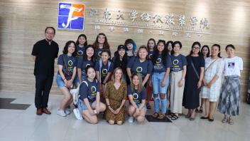 UC Davis Study Abroad, Summer Abroad China Program, Photo Album, Image 27